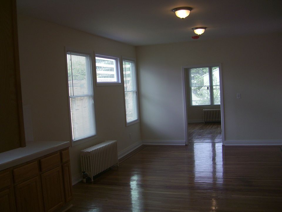 2nd image of 248 Washington St