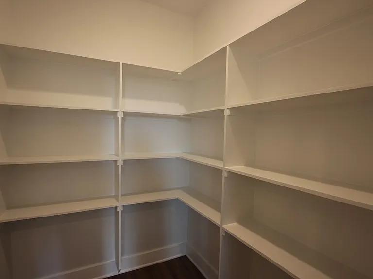 715 Freedom Way — Photo 17