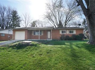 384 5th St, Waynesville, OH 45068