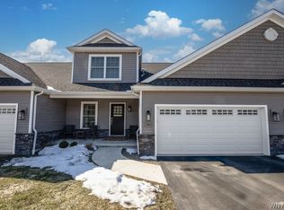 24B Essex Woods, Buffalo, NY 14228