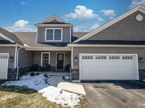 24B Essex Woods, Buffalo, NY 14228