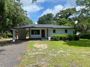 618 Boone Hill Rd, Summerville, SC 29483