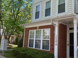 326 Cross Green St #A, Gaithersburg, MD 20878