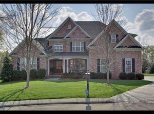 2002 White Rock Cir, Spring Hill, TN 37174