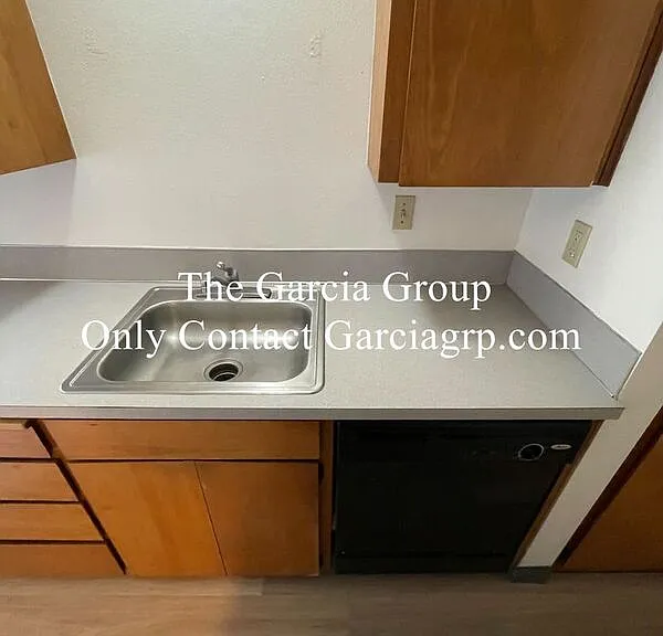 3712 S Kelly Ave #3 — Photo 2