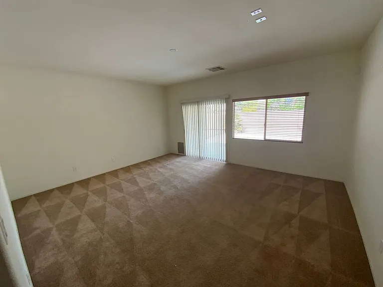 5406 Carrara Pointe St — Photo 8