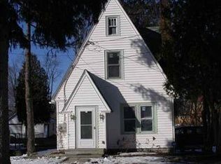 3 Van Buren Ave, East Greenbush, NY 12061