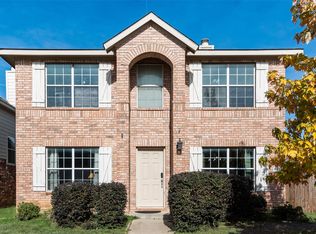 8933 Tucker St, Aubrey, TX 76227