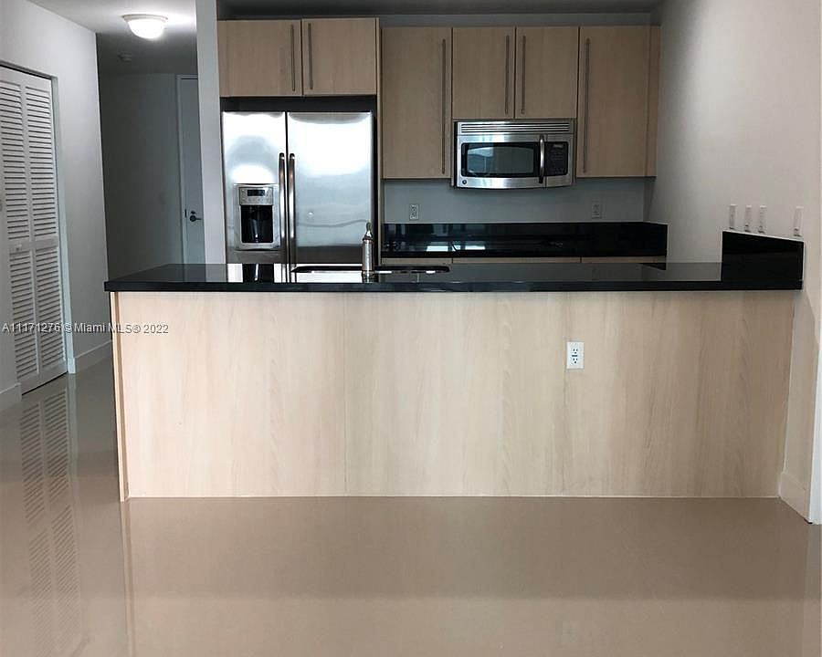 1st image of 1111 SW 1st Ave APT 1617-N