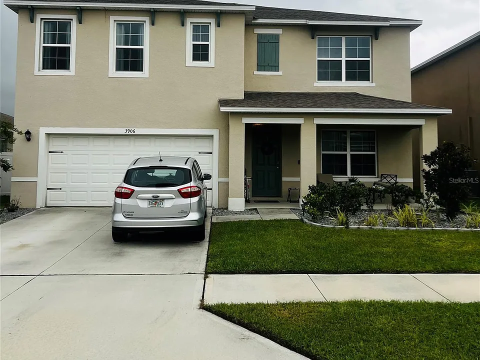 3906 Resting Robin Ave