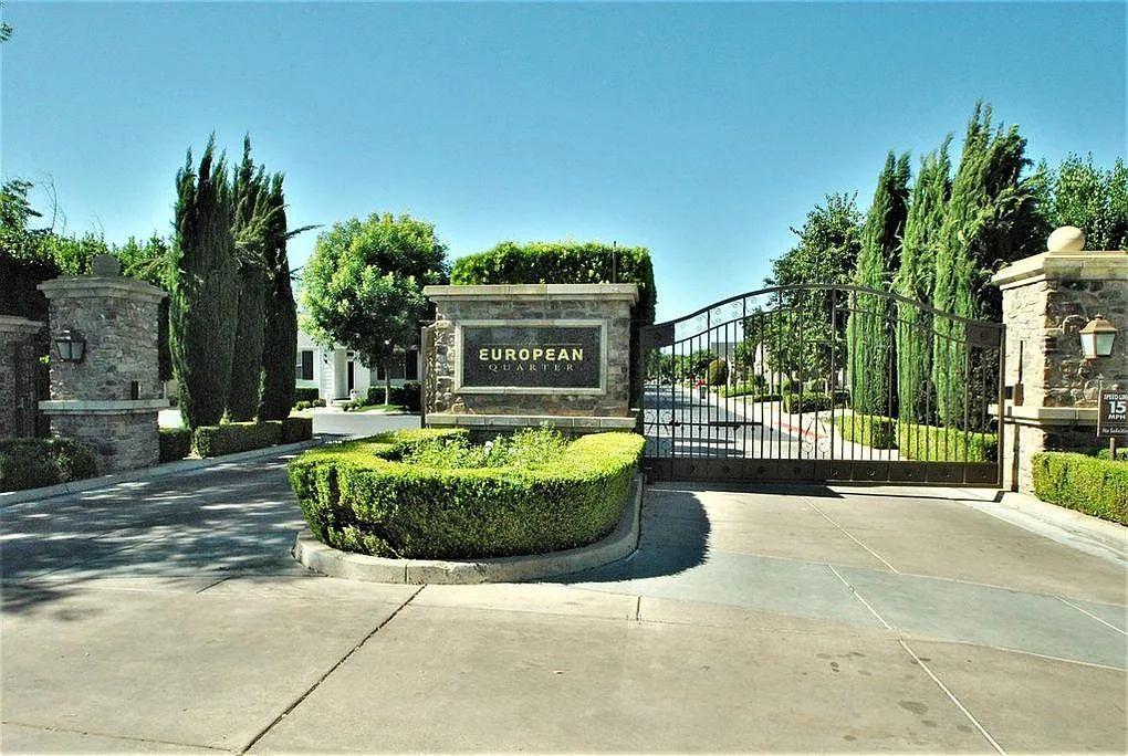 759 W Scandia Ln — Photo 2