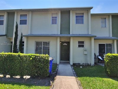 833 Crystal Lake Dr #904, Pompano Beach, FL, 33064