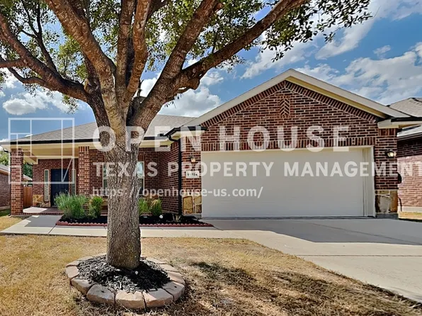 11704 Anna Grace Dr, Burleson, TX 76028
