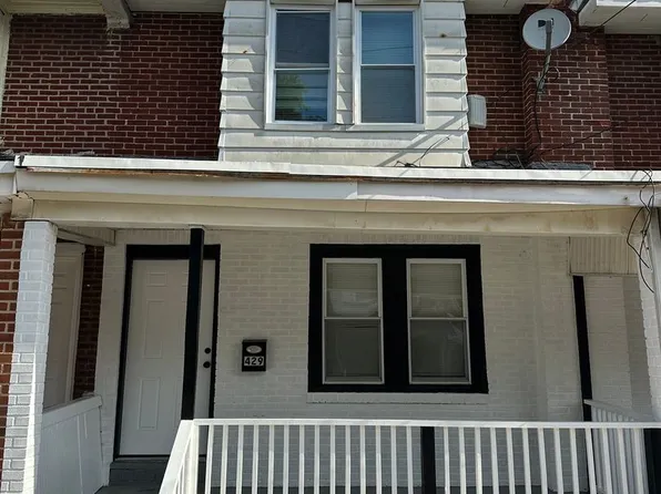 429 Darby Ter, Darby, PA 19023