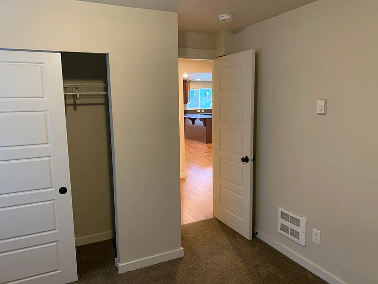 5013 Sand Point Pl NE #B — Photo 12