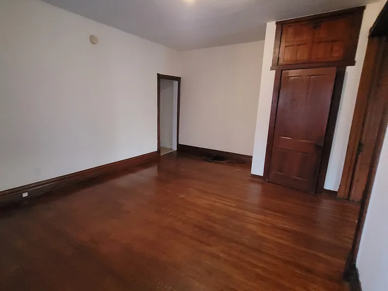 227 Pleasant St #1 — Photo 9