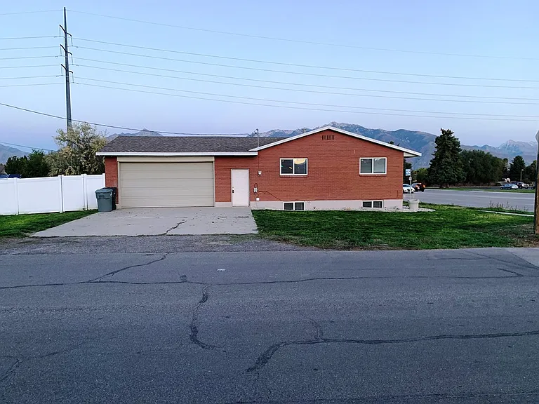 1530 W South Jordan Pkwy — Photo 38
