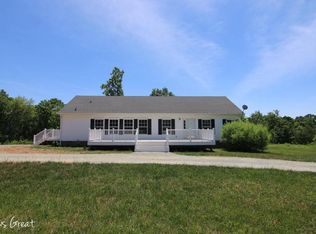 159 Ernest Dr, Wirtz, VA 24184