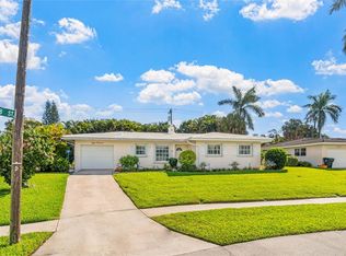 800 SW 12th Ter, Boca Raton, FL 33486