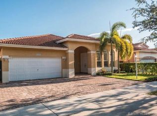 15842 SW 63rd Ter, Miami, FL 33193