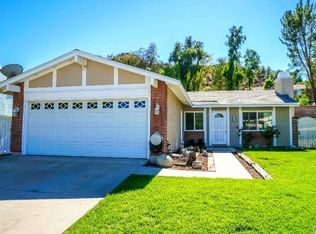 28038 Gold Hill Dr, Castaic, CA 91384