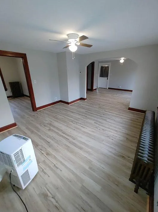 414 Independence St — Photo 3