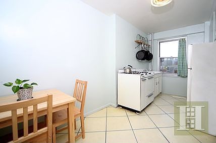 3rd image of 577 E Grand St APT F801
