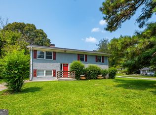 2660 Beacon Dr, Atlanta, GA 30349