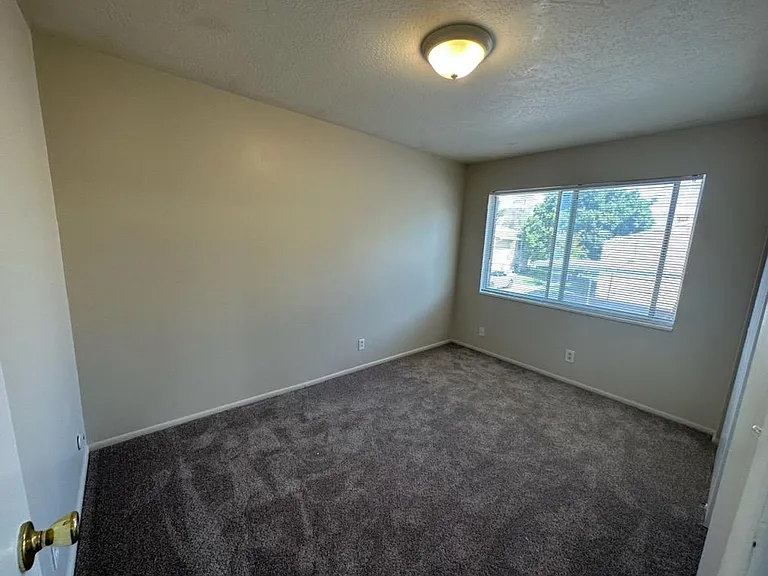 4642 S Arlington Park Dr — Photo 15