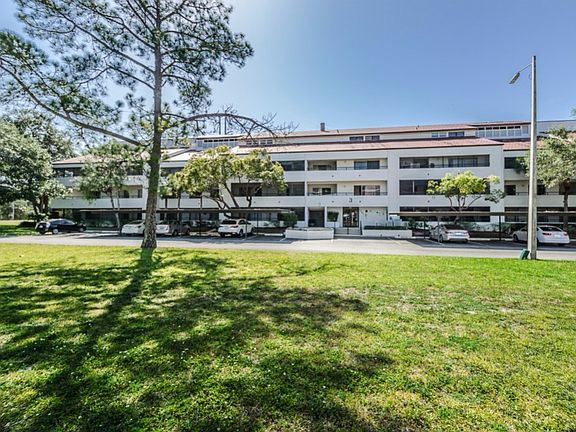 3rd image of 2583 Countryside Blvd #3208