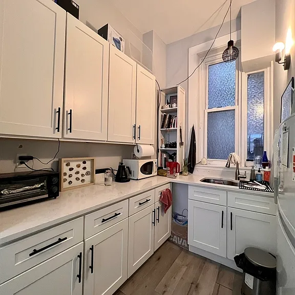 83 W Cedar St #1 — Photo 3