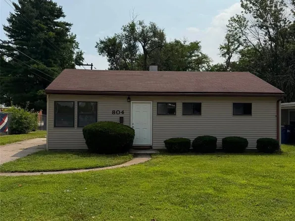 804 Royal Heights Rd, Belleville, IL 62226