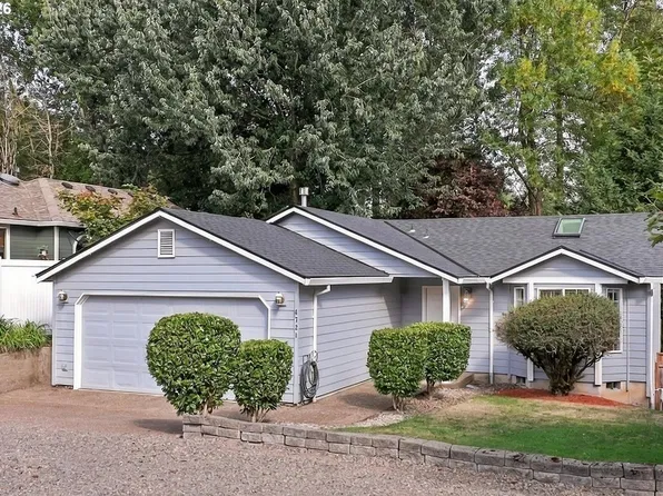 4721 SW Brugger St, Portland, OR 97219