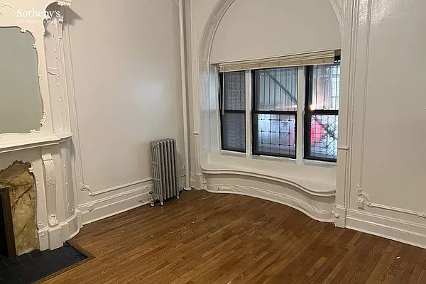 Rented by Sotheby's International Realty | media 3