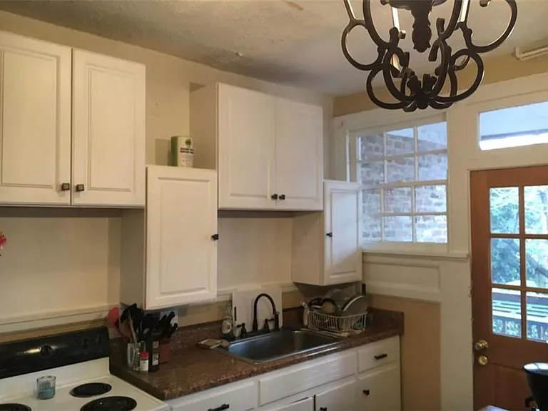 1115 W Grace St — Photo 4
