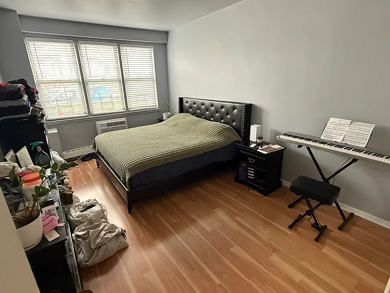 172-70 Highland Ave #2R — Photo 2
