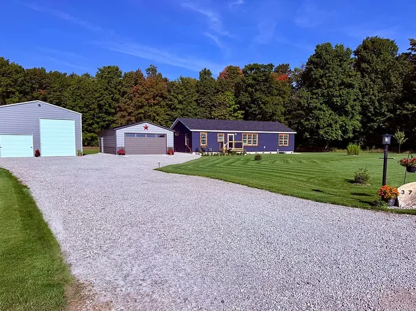 371 Grouse Dr SW, Kalkaska, MI 49646