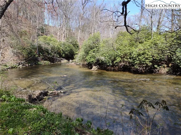 TBD Memorial Park Drive, Sparta, NC 28675