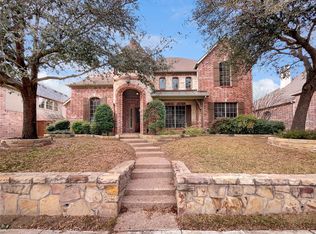 913 Clack Dr, Garland, TX 75044