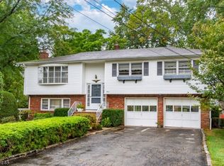 12 Barbara Dr, Fairfield, NJ 07004