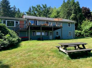 4 Hulst Rd, Amherst, MA 01002