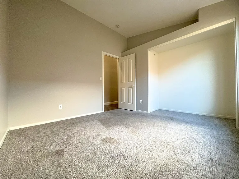 3740 Alliance St — Photo 30
