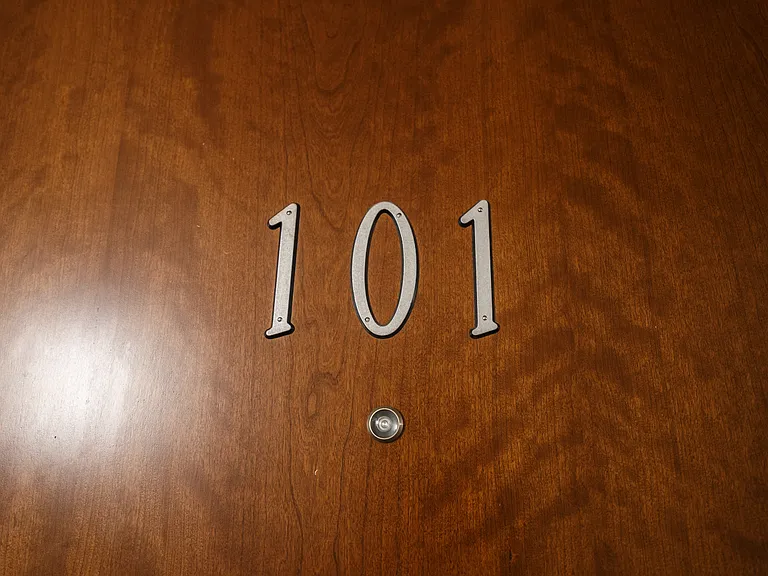 University 16 — Photo 18