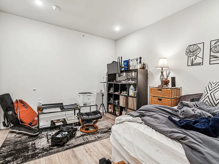 Modern New Luxury Temple Apartments — Photo 42