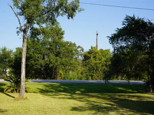 3414 Old Highway 146, Shoreacres, TX 77571
