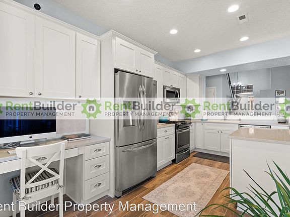 5th image of 10028 Avenida Vista Sol NW