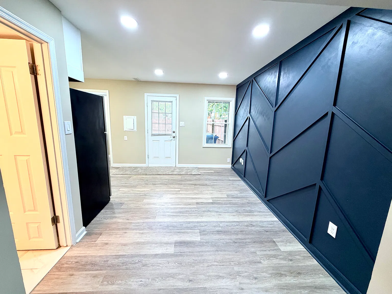 2 bed, 1.5 bath, 1080 sqft, $2,250 — Photo 3