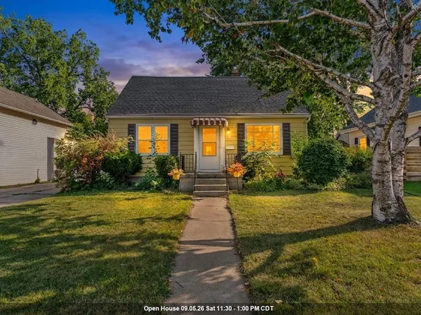 1219 Witzel Ave, Oshkosh, WI 54902
