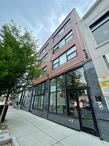1028 Commonwealth Ave #201 Photo 1