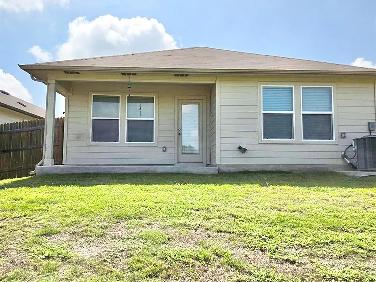 216 Windmill Palm Dr — Photo 29